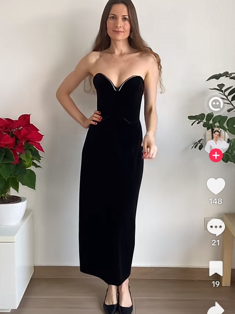 Zara Strapless Black Velvet Midi Dress with Sweetheart Neckline